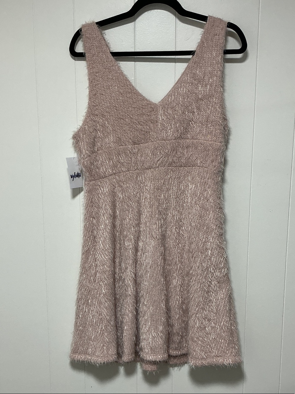 Vylette, Knit V-Neck Mini Dress in Dusty Pink XL